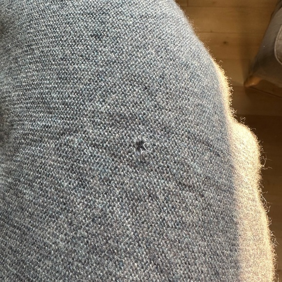100% Cashmere wrap - Picture 3 of 5